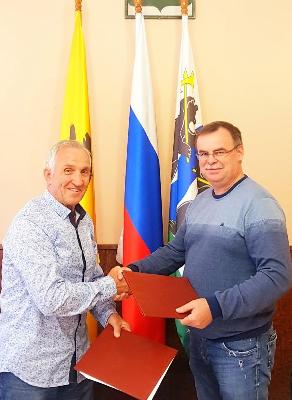 Сегодня подписано соглашение о взаимодействии между территориальной избирательной комиссией Ярославского района и Общественной палатой района. 