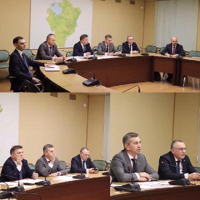 В формате видеоконференции прошло внеочередное заседание 13 Съезда муниципальных муниципальных образований Ярославской области.