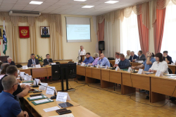 26 июня состоялась встреча с представителями общественности по вопросу образовательных комплексов.