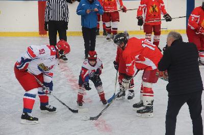 Праздник хоккея для жителей Ярославского района